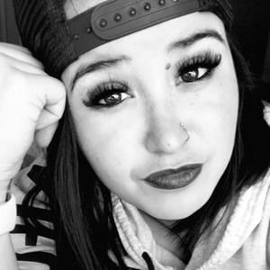 Meet your Posher, Maile